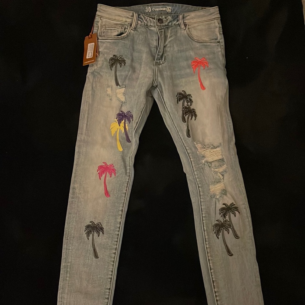 Juniors/young mens slim ripped light wash jeans with palm trees
